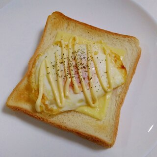 朝食に☆卵とスライスチーズのマヨトースト